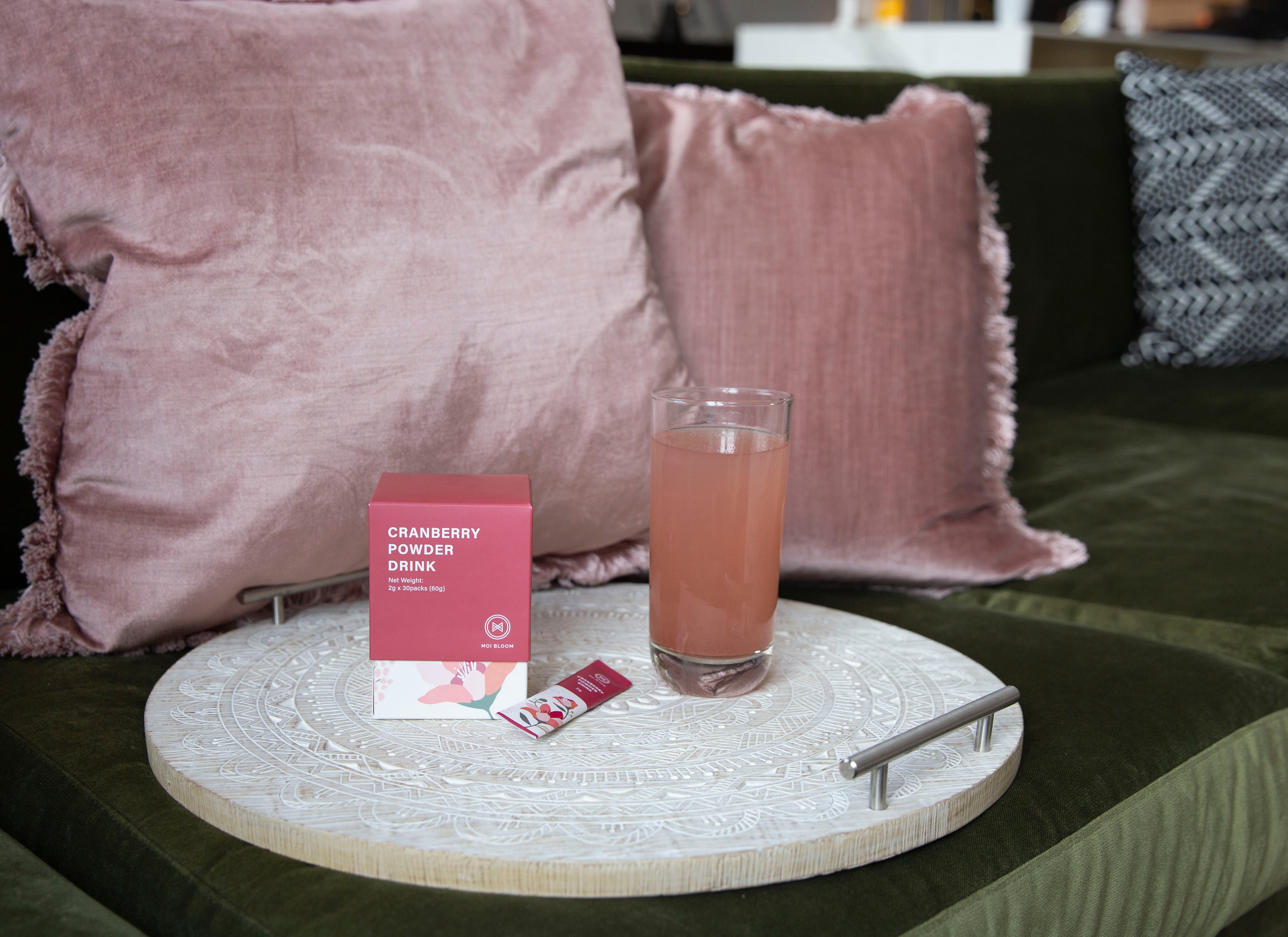 Cranberry powder drink served at home