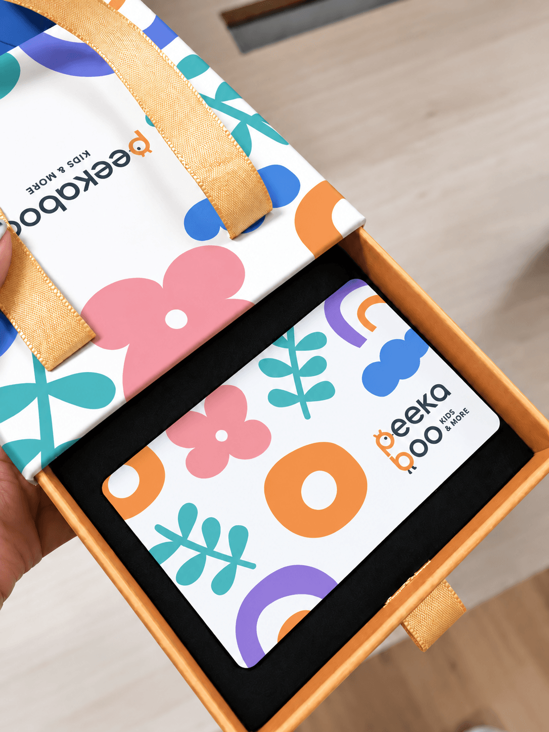 Peekaboo patterned packaging and gift box